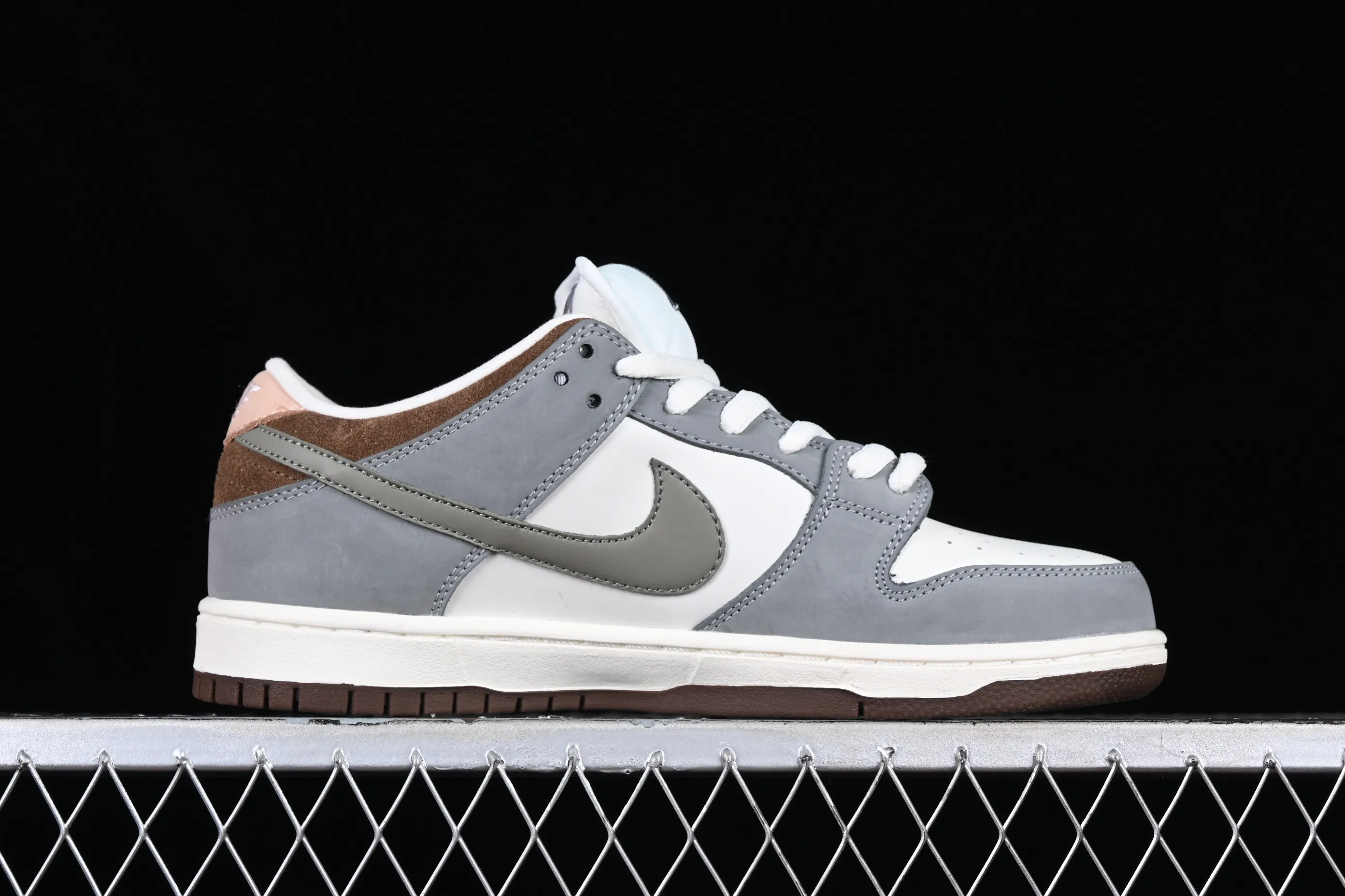 All categories Nk SB Dunk Series Nk SB Dunk Low low-top sneakers Yuto Horigome x Nk SB Dunk Low joint model SB low-top casual sports skateboard shoes FQ1180-001